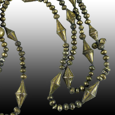 Finely made Batak Karo silver necklace