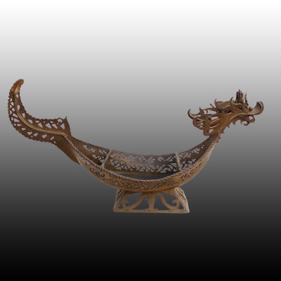 Kroe ceremonial bronze vessel in the form of the mythical Nagga