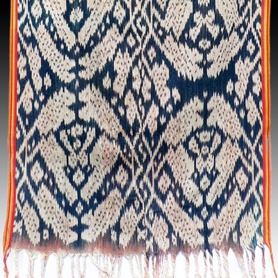 West Timor Atoni warp ikat blanket or man’s wrap (Selimut)